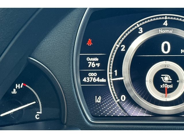 Used 2022 Lexus LS 500 w/ Cold Weather Package (CK) RWD image 27