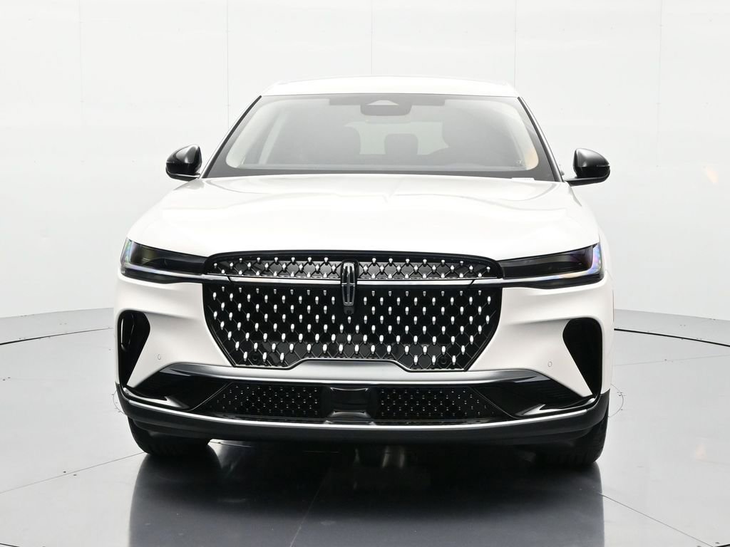 New 2026 Lincoln Nautilus Premier image 2