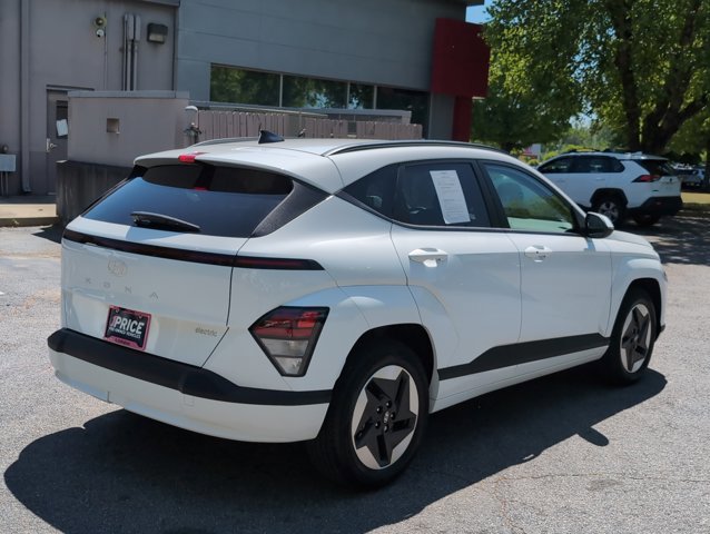 Certified 2024 Hyundai Kona SEL image 5