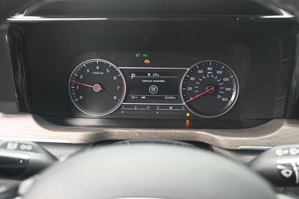 Used 2023 Kia Sorento EX w/ Panoramic Sunroof Package FWD image 11
