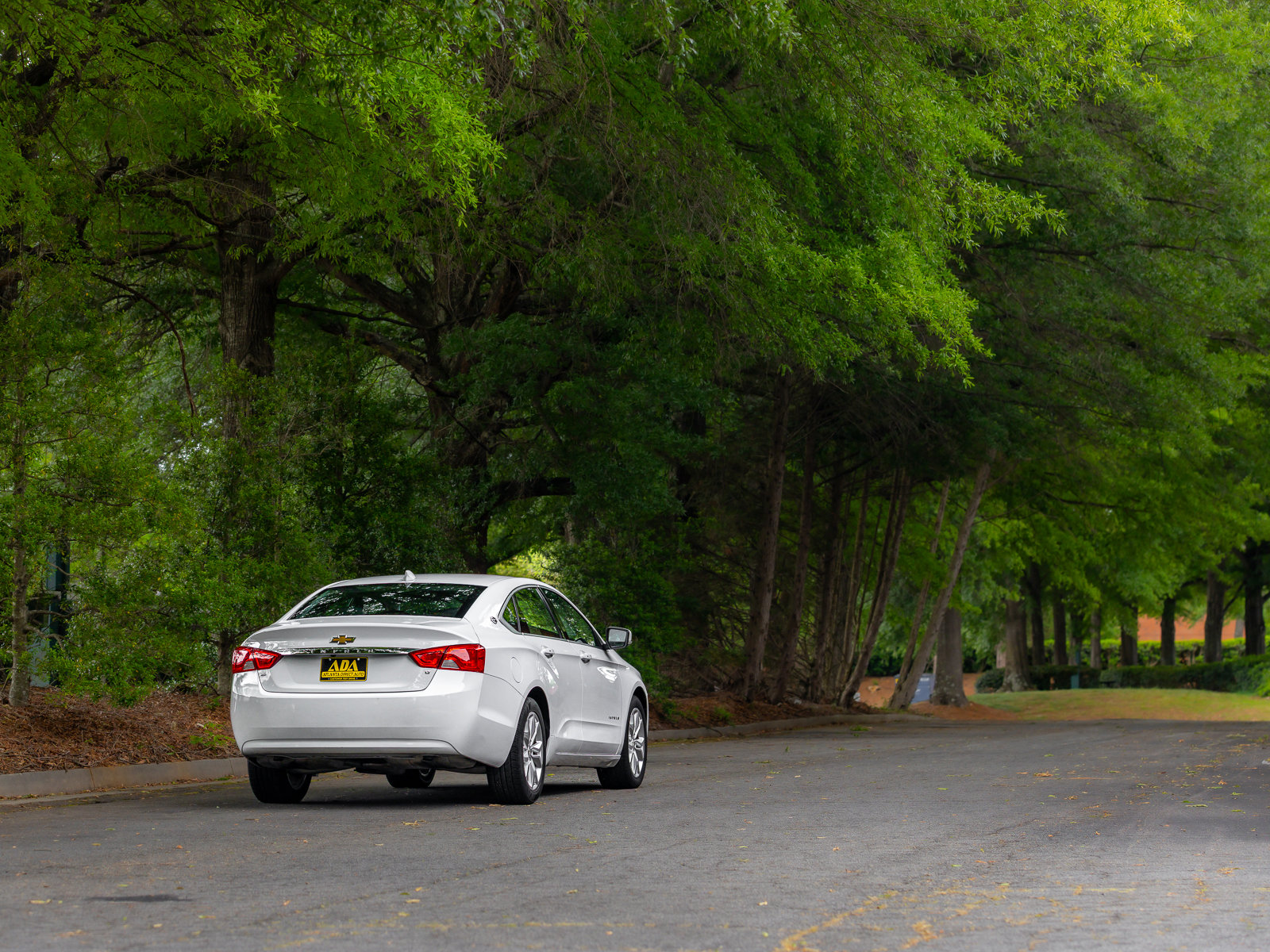 Used 2020 Chevrolet Impala LT FWD image 37
