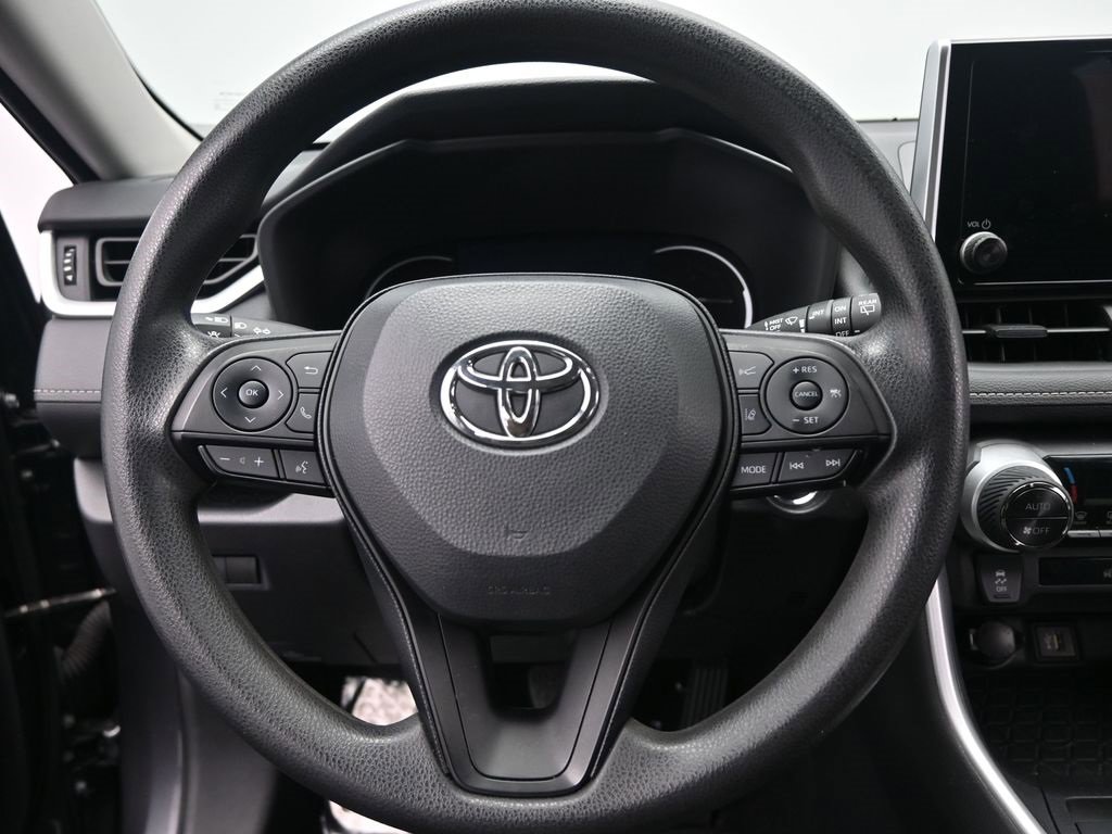 Used 2024 Toyota RAV4 XLE image 24