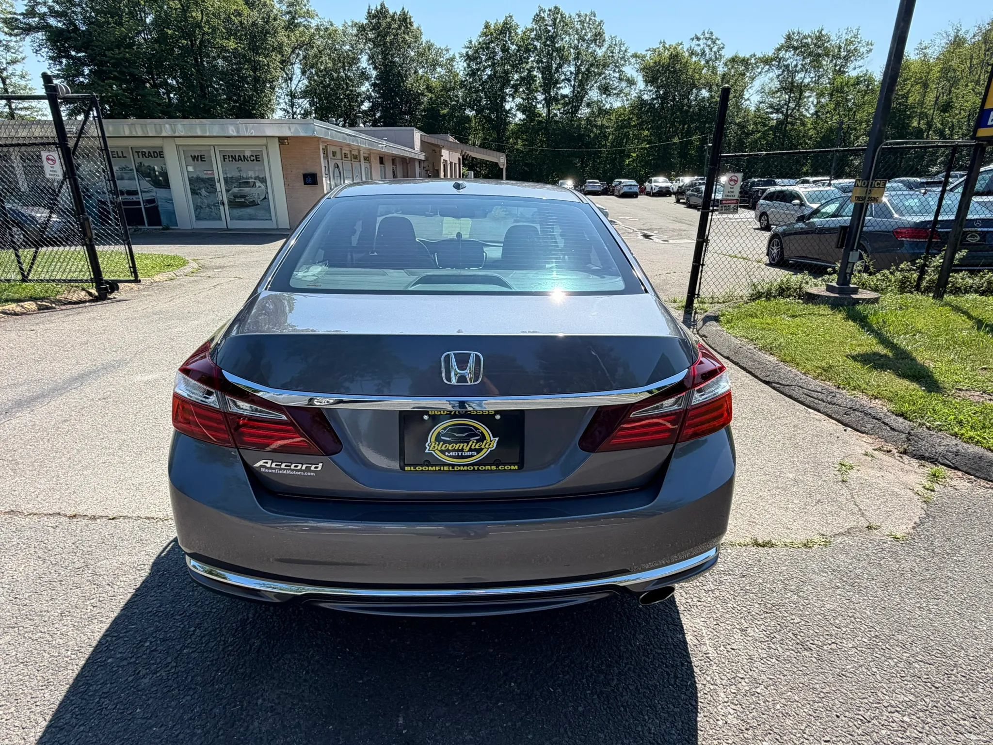 Used 2016 Honda Accord EX-L image 6