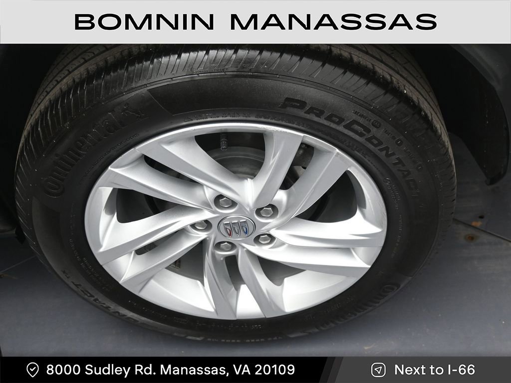 Used 2024 Buick Envista Preferred w/ Advanced Safety Package image 19