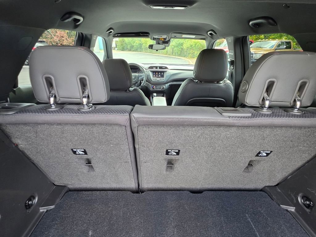 Used 2022 Chevrolet TrailBlazer RS image 36