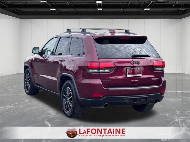 Used 2018 Jeep Grand Cherokee Trailhawk w/ Trailhawk Luxury Group image 3