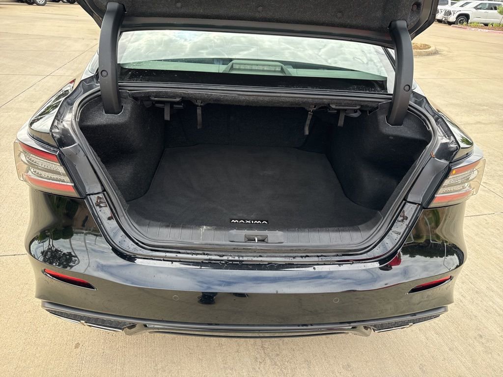 Used 2023 Nissan Maxima SV w/ Floor Mat Group FWD image 13