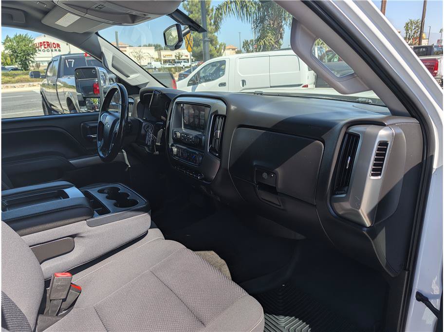 Used 2018 Chevrolet Silverado 2500 LT w/ LT Convenience Package AWD/4WD image 13