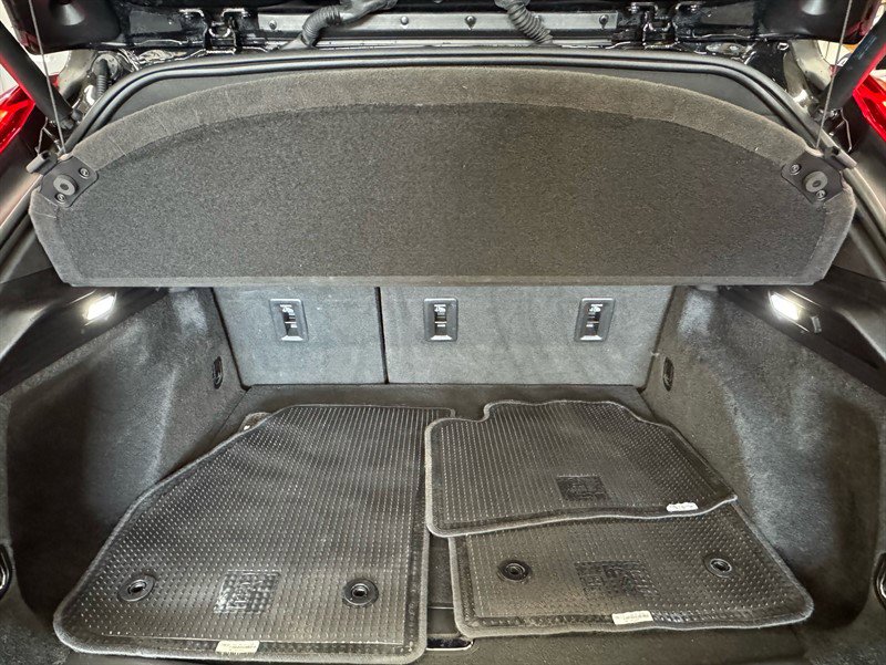 Used 2019 Cadillac XT4 Premium Luxury w/ Cold Weather Package image 22