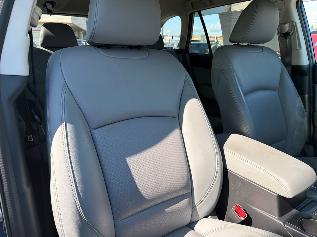 Used 2019 Subaru Outback 2.5i Limited AWD/4WD image 38
