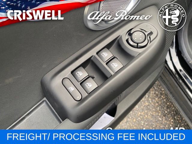 New 2024 Alfa Romeo Tonale Veloce image 17