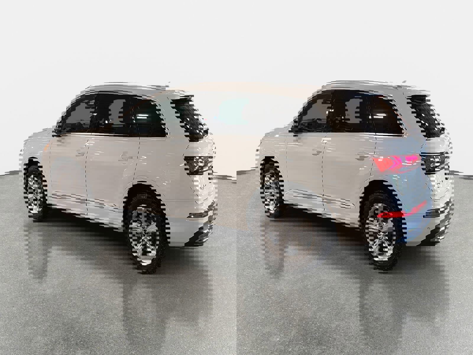 Used 2023 Audi Q7 2.0T Premium Plus w/ Premium Plus Package image 7