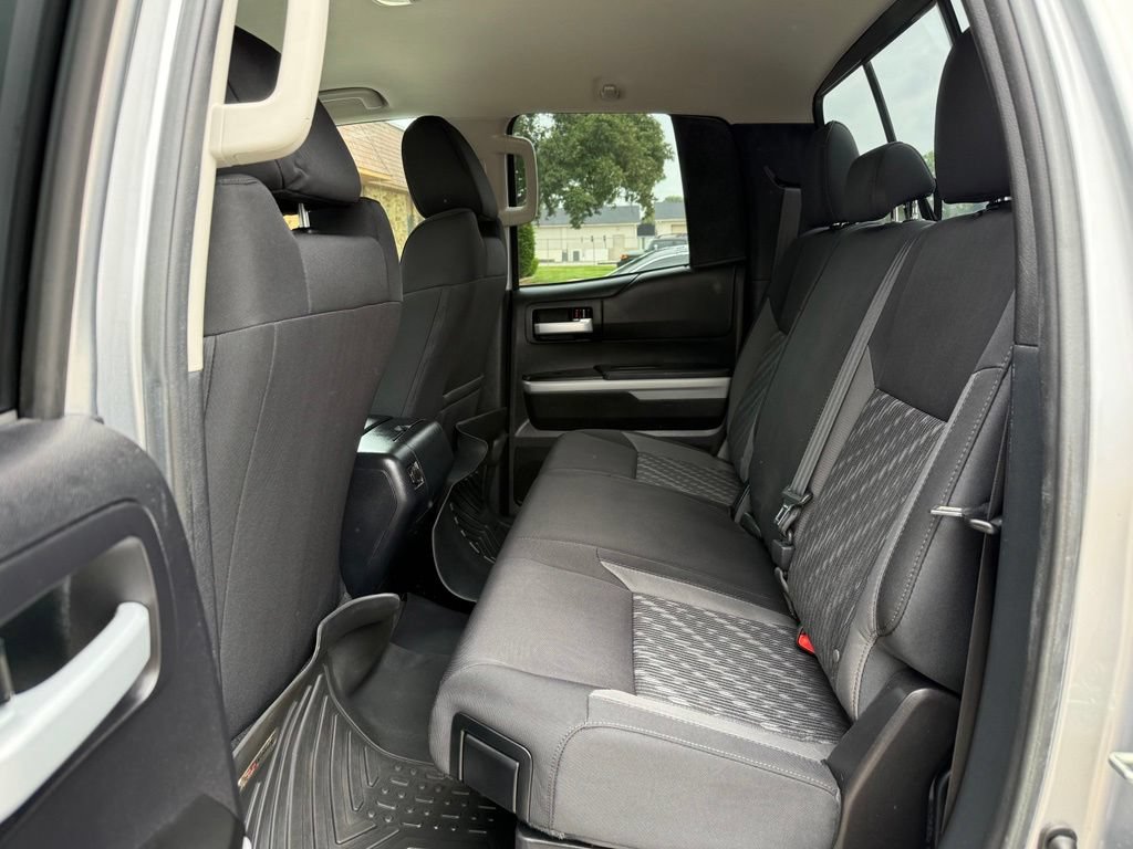 Used 2020 Toyota Tundra SR5 w/ SR5 Upgrade Package AWD/4WD image 12