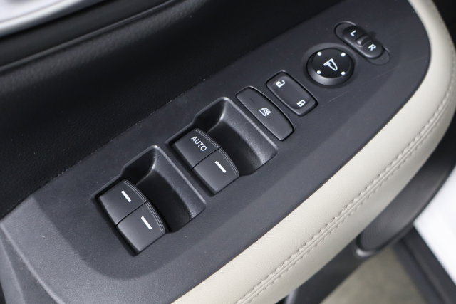 Used 2023 Honda HR-V LX image 19