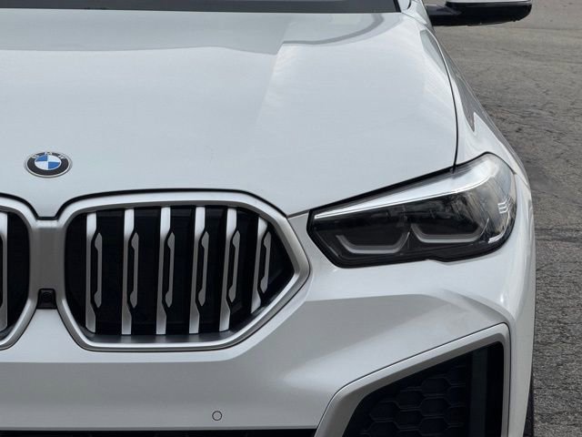 Certified 2022 BMW X6 xDrive40i image 9