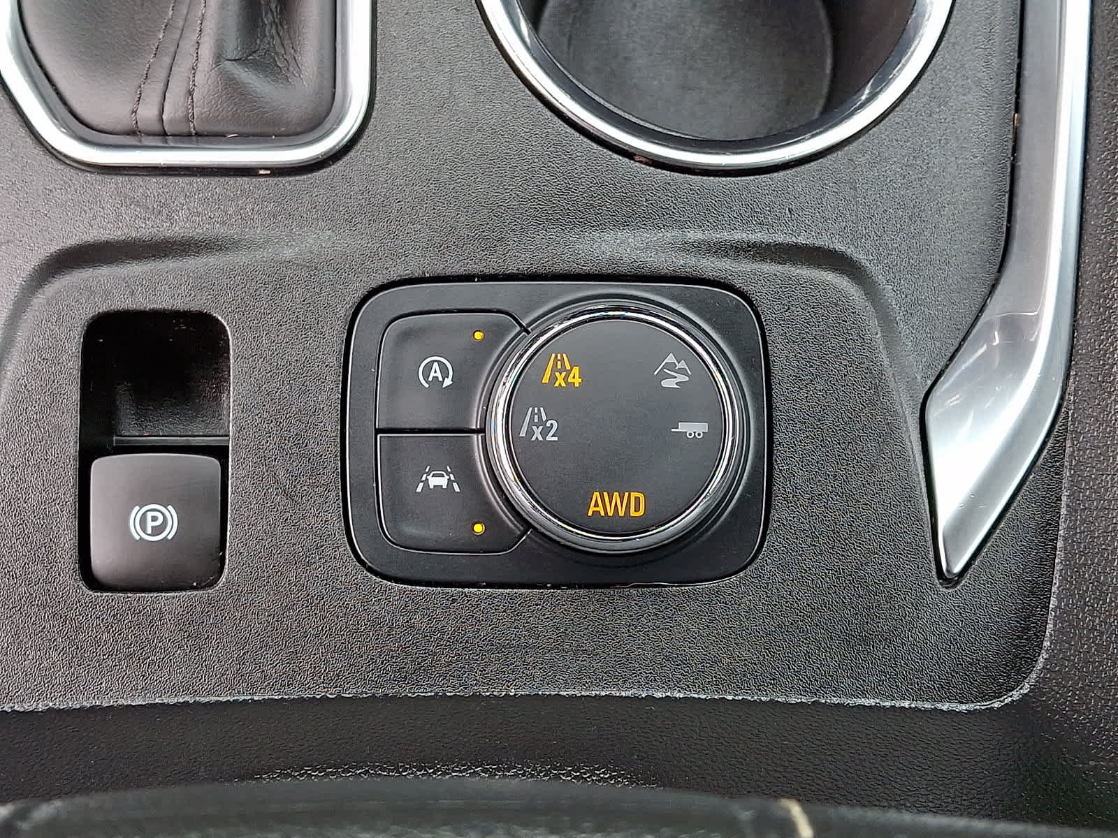 Used 2023 Chevrolet Traverse LT w/ LT Premium Package AWD/4WD image 28
