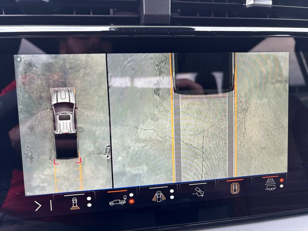 New 2026 GMC Sierra 2500 4x4 Crew Cab Denali Ultimate image 28