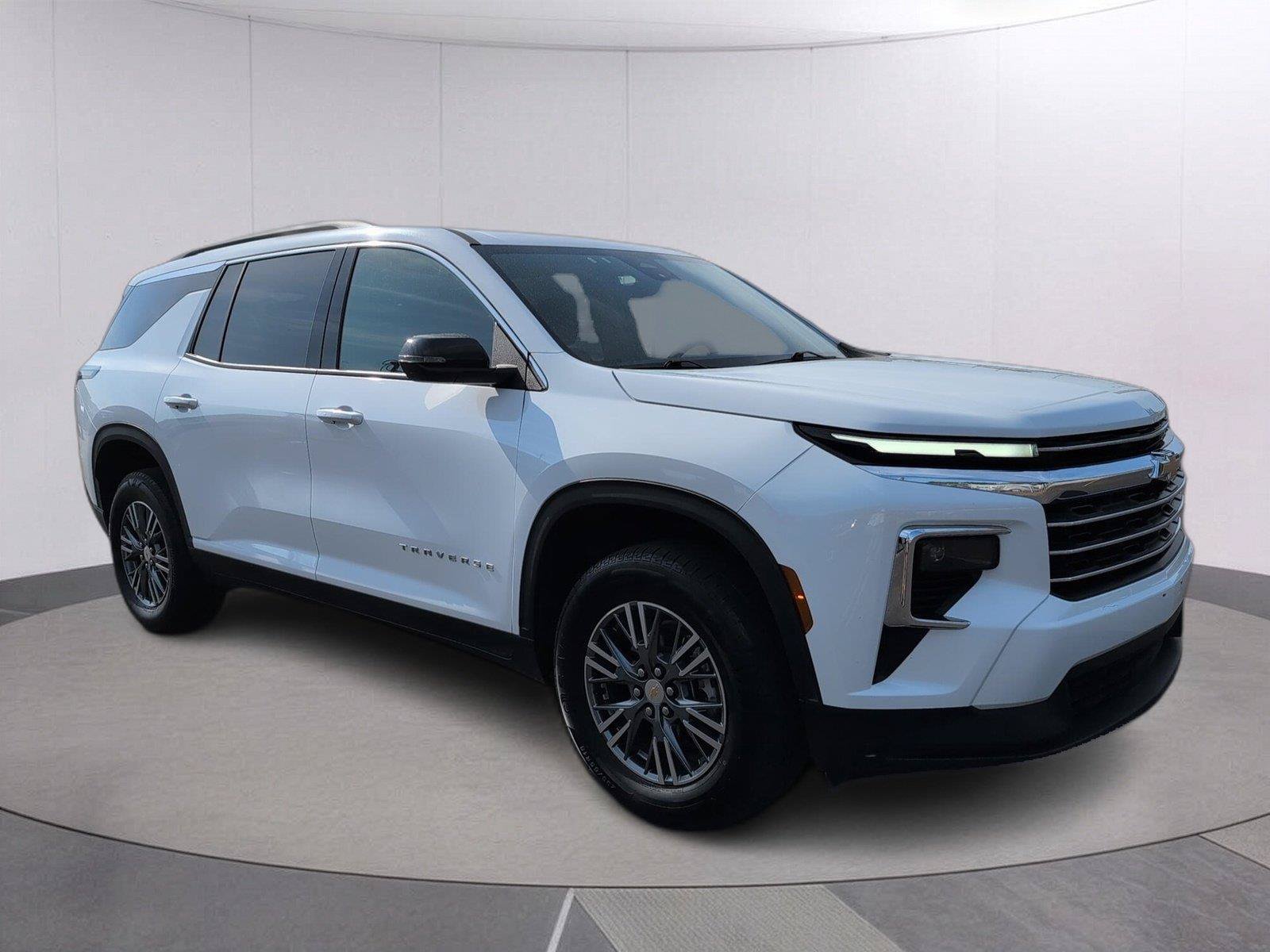 Certified 2025 Chevrolet Traverse LT AWD/4WD image 9