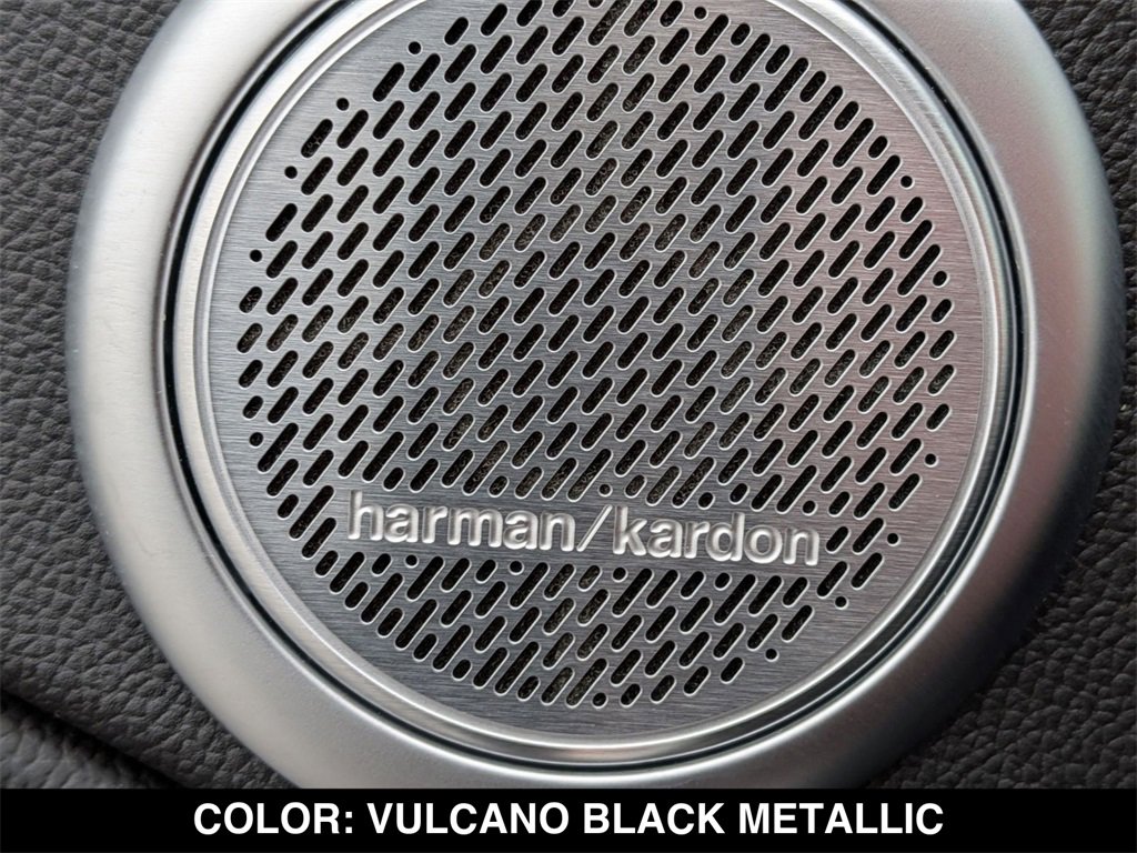 Used 2023 Alfa Romeo Stelvio Veloce image 10