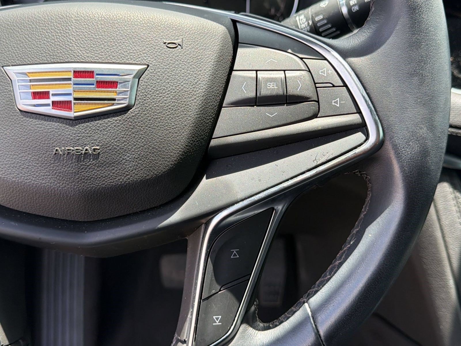 Used 2023 Cadillac XT5 Luxury FWD image 18