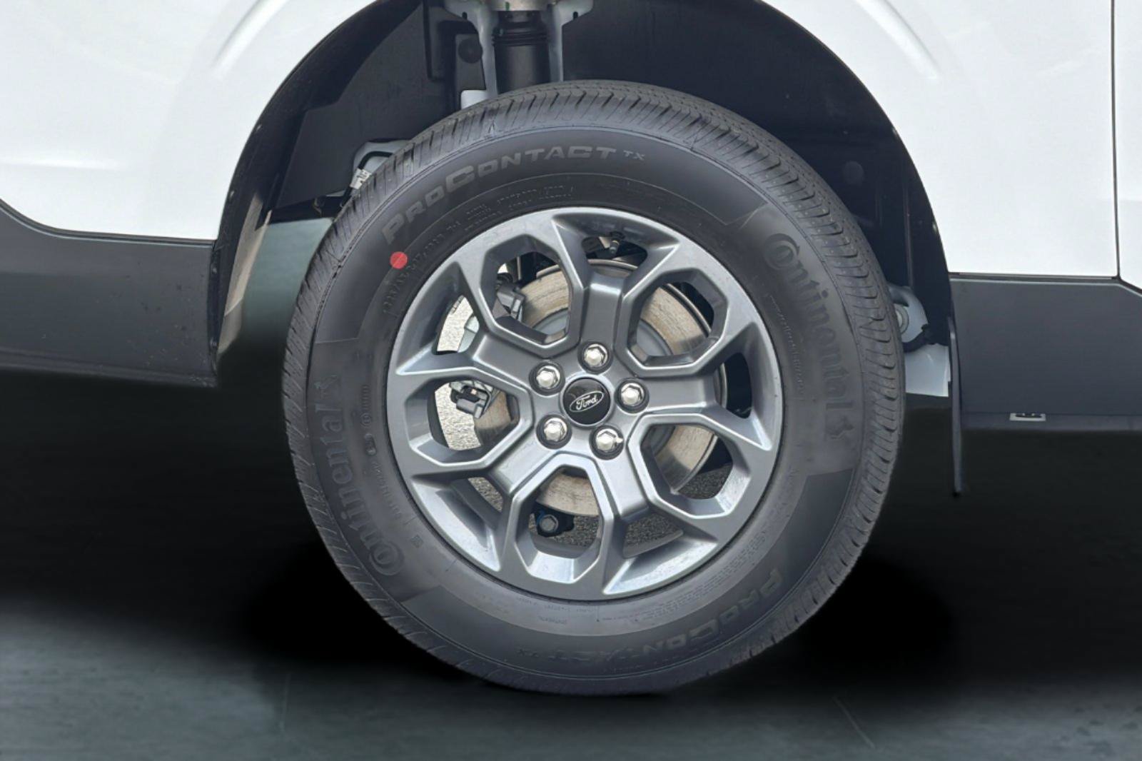 New 2026 Ford Maverick XLT FWD image 30