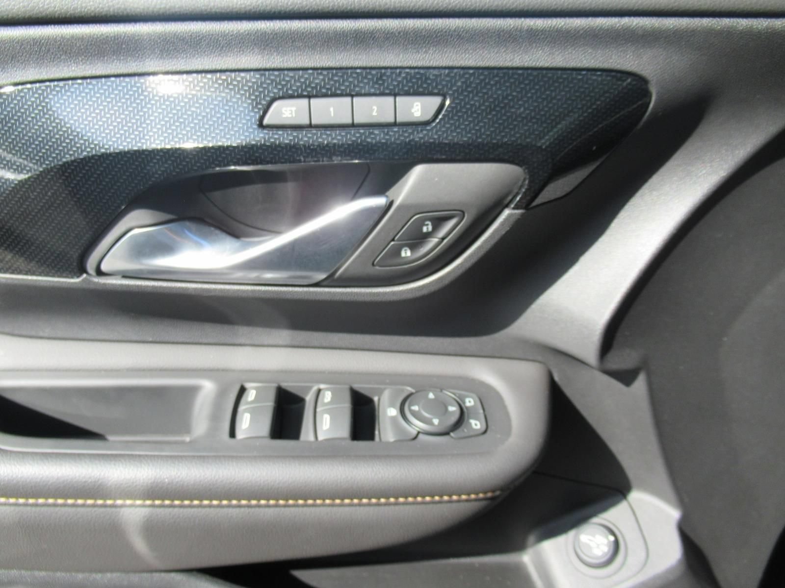 Used 2022 GMC Terrain AT4 w/ Infotainment Package II AWD/4WD image 22