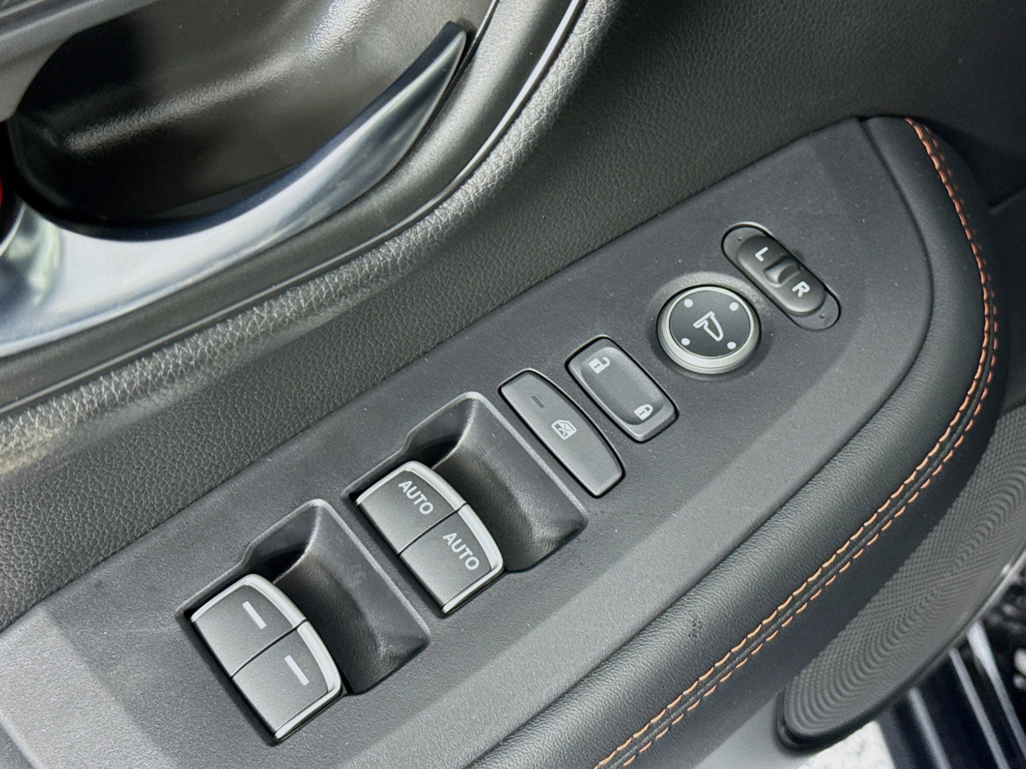 New 2026 Honda HR-V Sport image 17