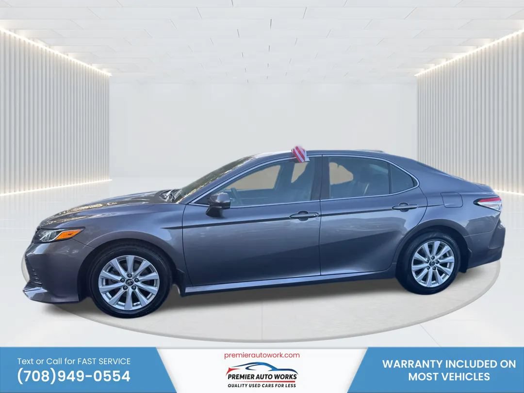 Used 2019 Toyota Camry LE FWD image 9
