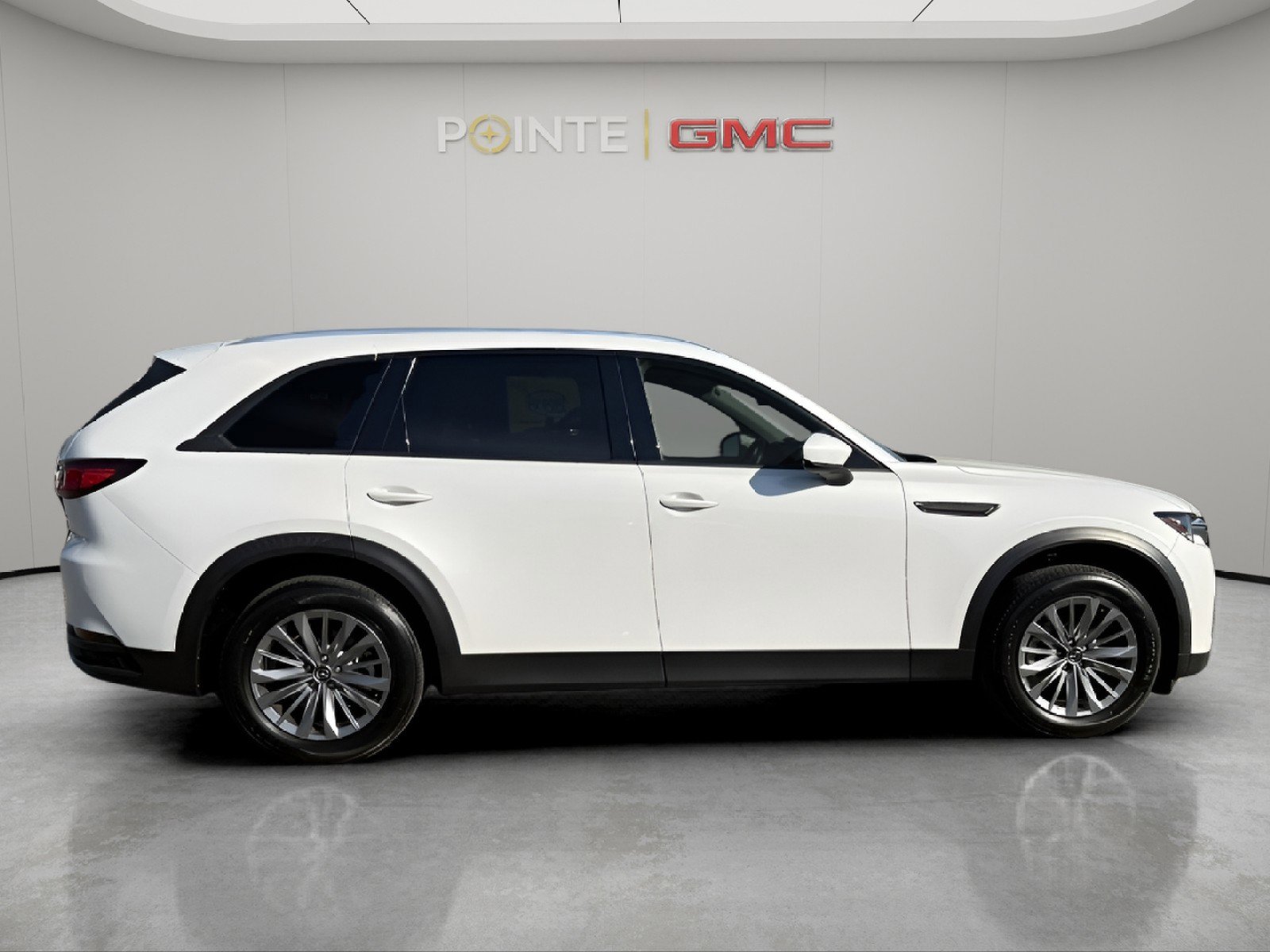 Used 2024 MAZDA CX-90 3.3 Turbo w/ Preferred Plus AWD/4WD image 9