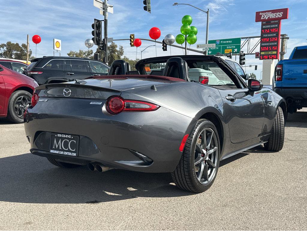 Used 2018 MAZDA MX-5 Miata Grand Touring image 11