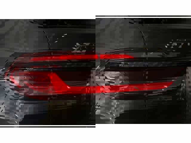 Used 2026 BMW X7 xDrive40i image 8