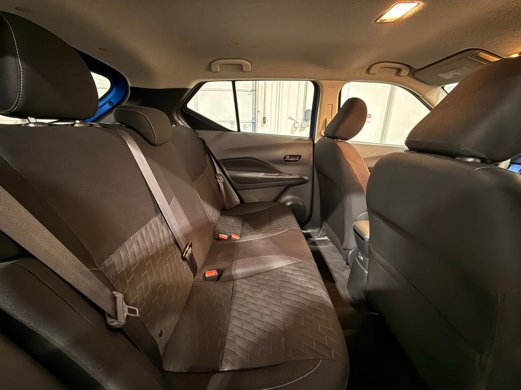 Used 2021 Nissan Kicks S image 26