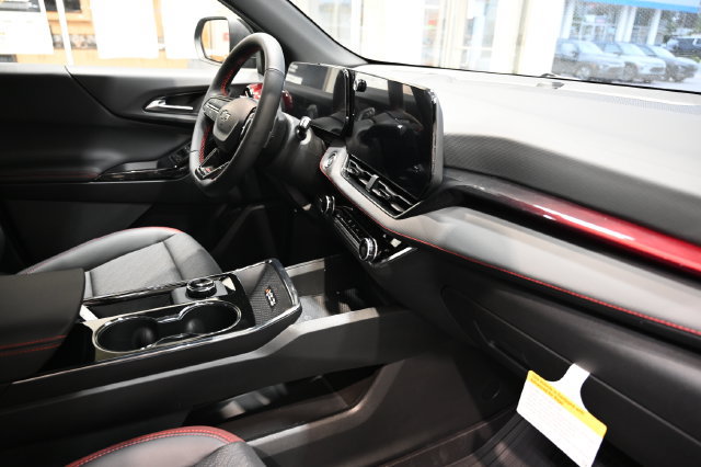 New 2027 Chevrolet Equinox RS FWD image 13