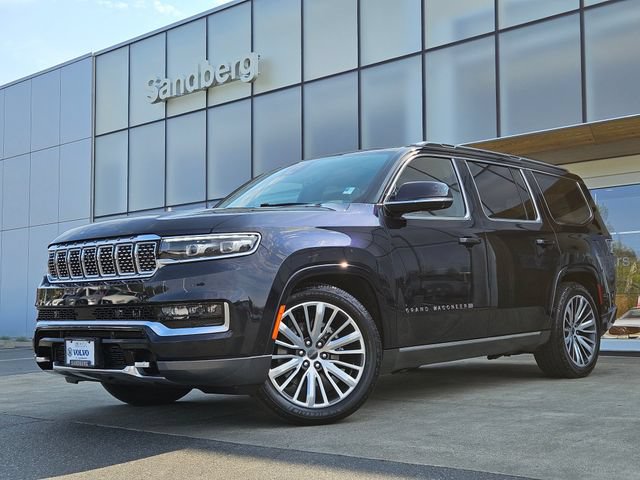 Used 2022 Jeep Grand Wagoneer Series III w/ Rear Seat Video Group 1 AWD/4WD image 1