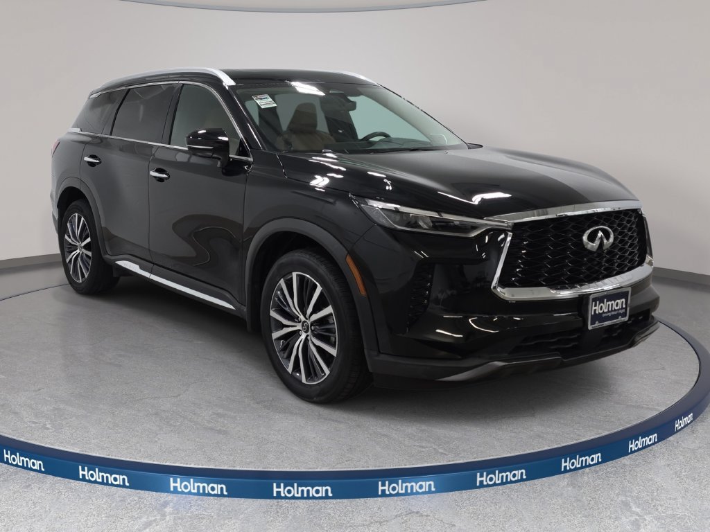 Certified 2023 INFINITI QX60 Sensory w/ Vision Package AWD/4WD image 3