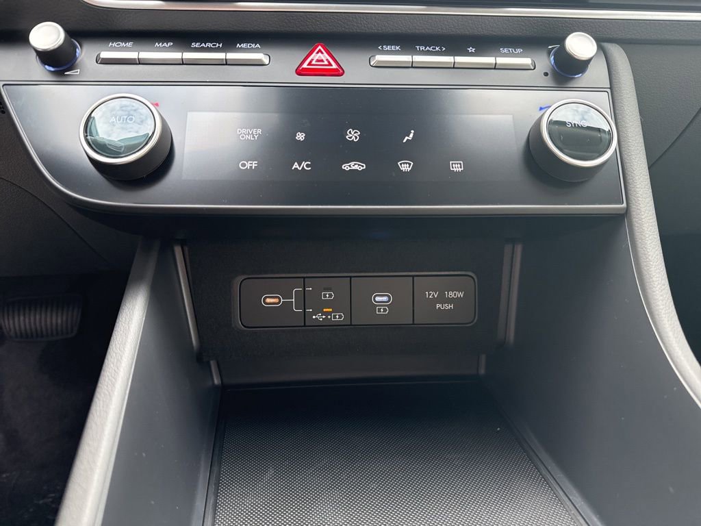 New 2026 Hyundai Sonata Blue FWD image 25