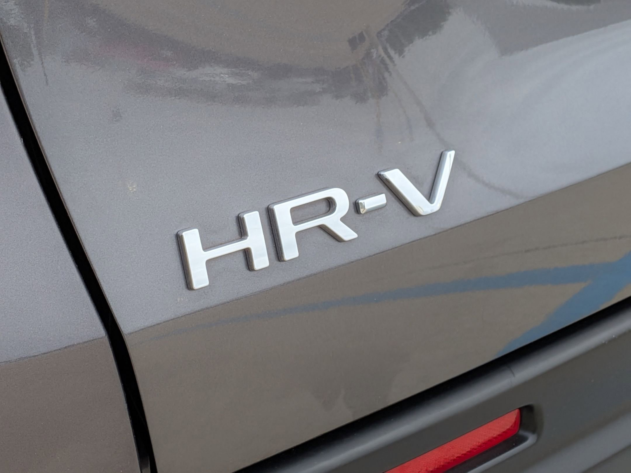 Used 2023 Honda HR-V LX image 23