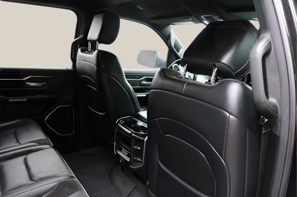 Used 2020 RAM 1500 Laramie w/ Sport Appearance Package AWD/4WD image 19