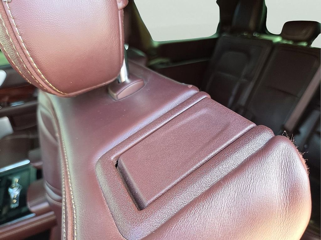 Used 2018 Lincoln Navigator Black Label w/ Cargo Package image 15