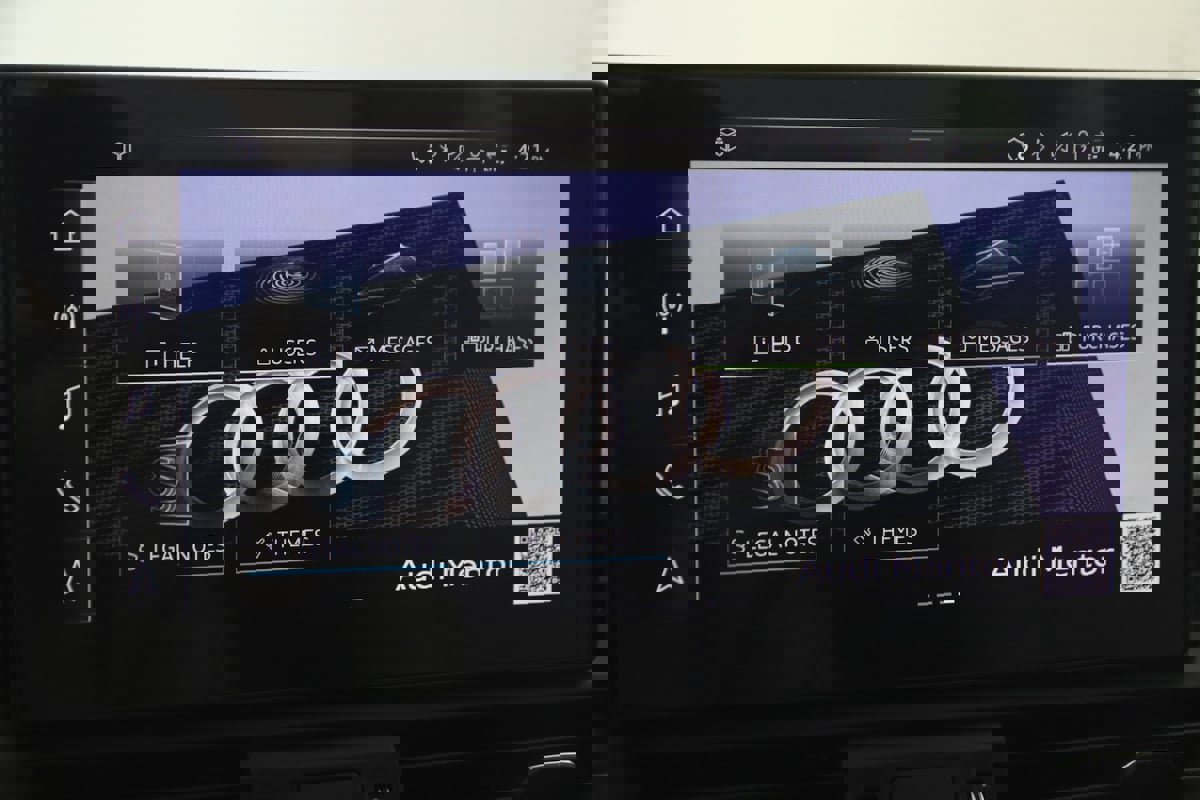 Used 2024 Audi Q5 2.0T Premium w/ Convenience Package image 32