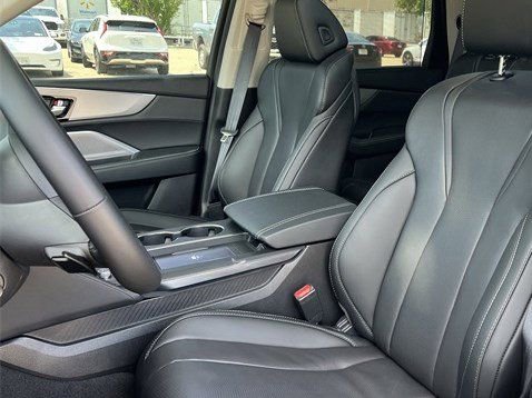 Certified 2026 Acura MDX FWD w/ Technology Package image 28