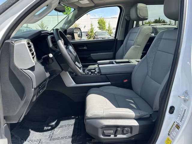 Used 2024 Toyota Tundra Limited AWD/4WD image 20