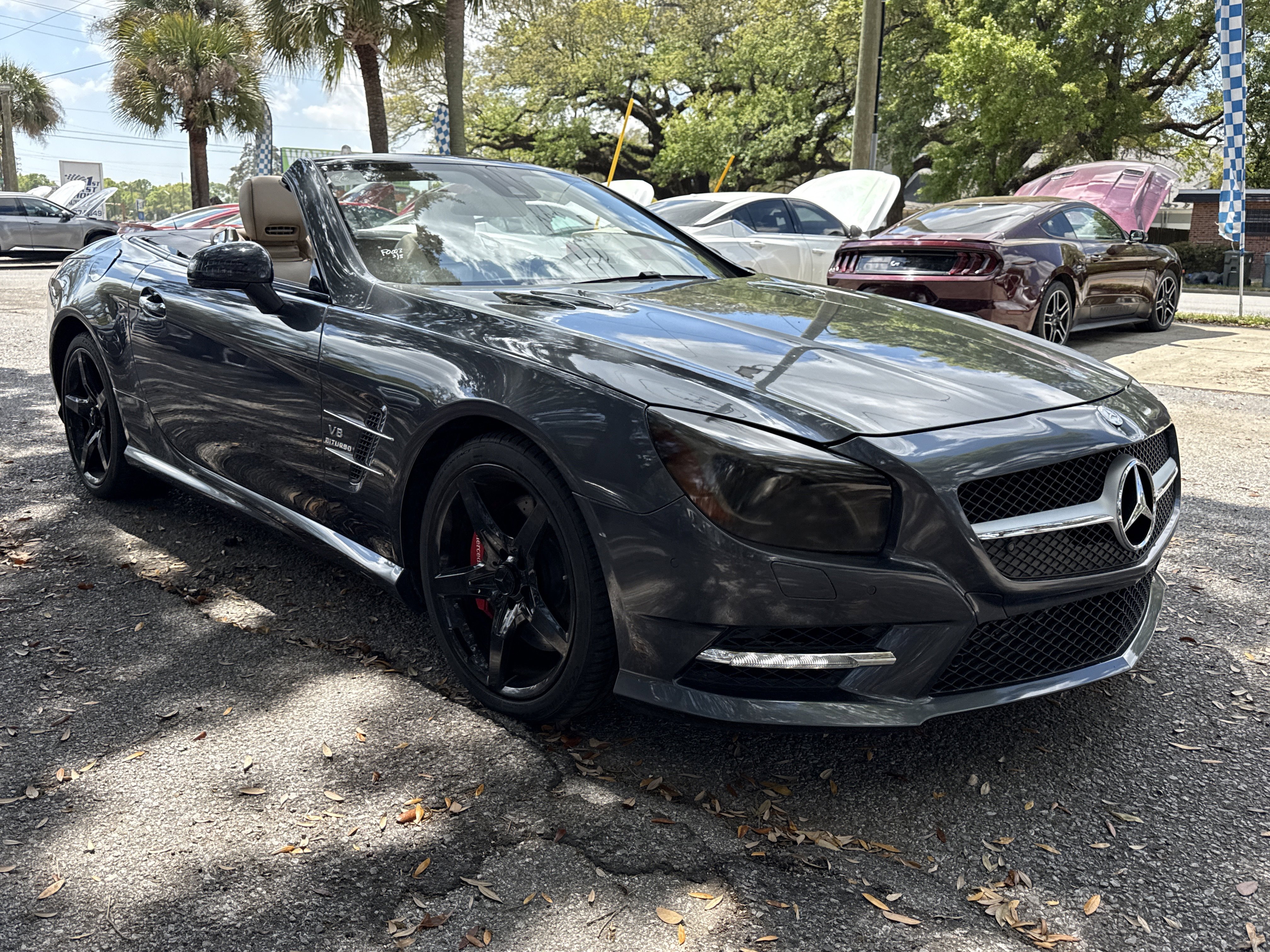 Used 2013 Mercedes-Benz SL 550 image 4
