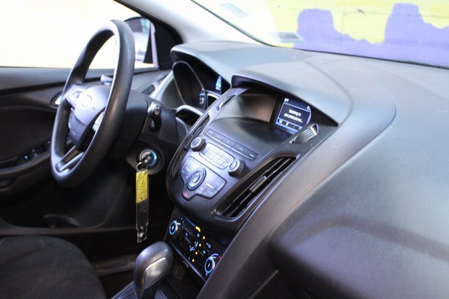 Used 2018 Ford Focus SE image 10