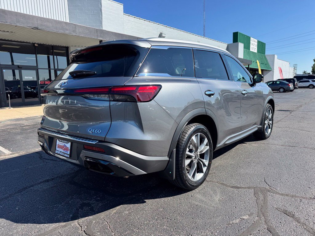 Used 2023 INFINITI QX60 Luxe w/ Cargo Package AWD/4WD image 10