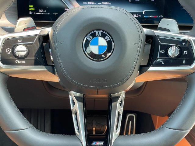 Used 2025 BMW 740i xDrive AWD/4WD image 29