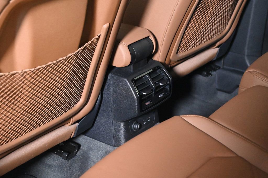 Used 2025 Audi Q3 2.0T Premium w/ Convenience Package image 18