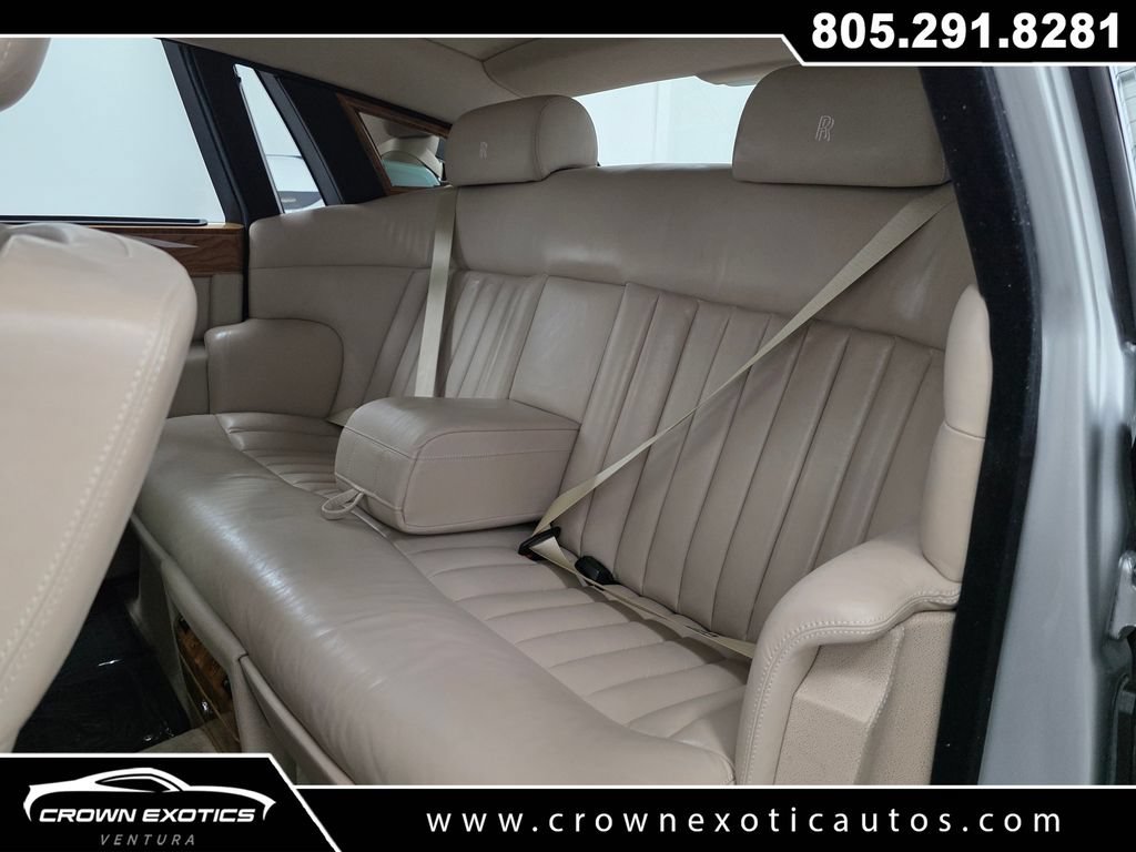 Used 2006 Rolls-Royce Phantom Sedan RWD image 22