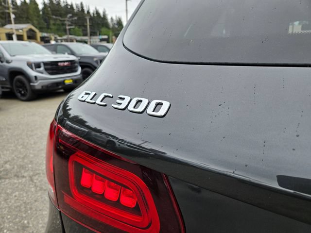 Used 2020 Mercedes-Benz GLC 300 4MATIC image 11