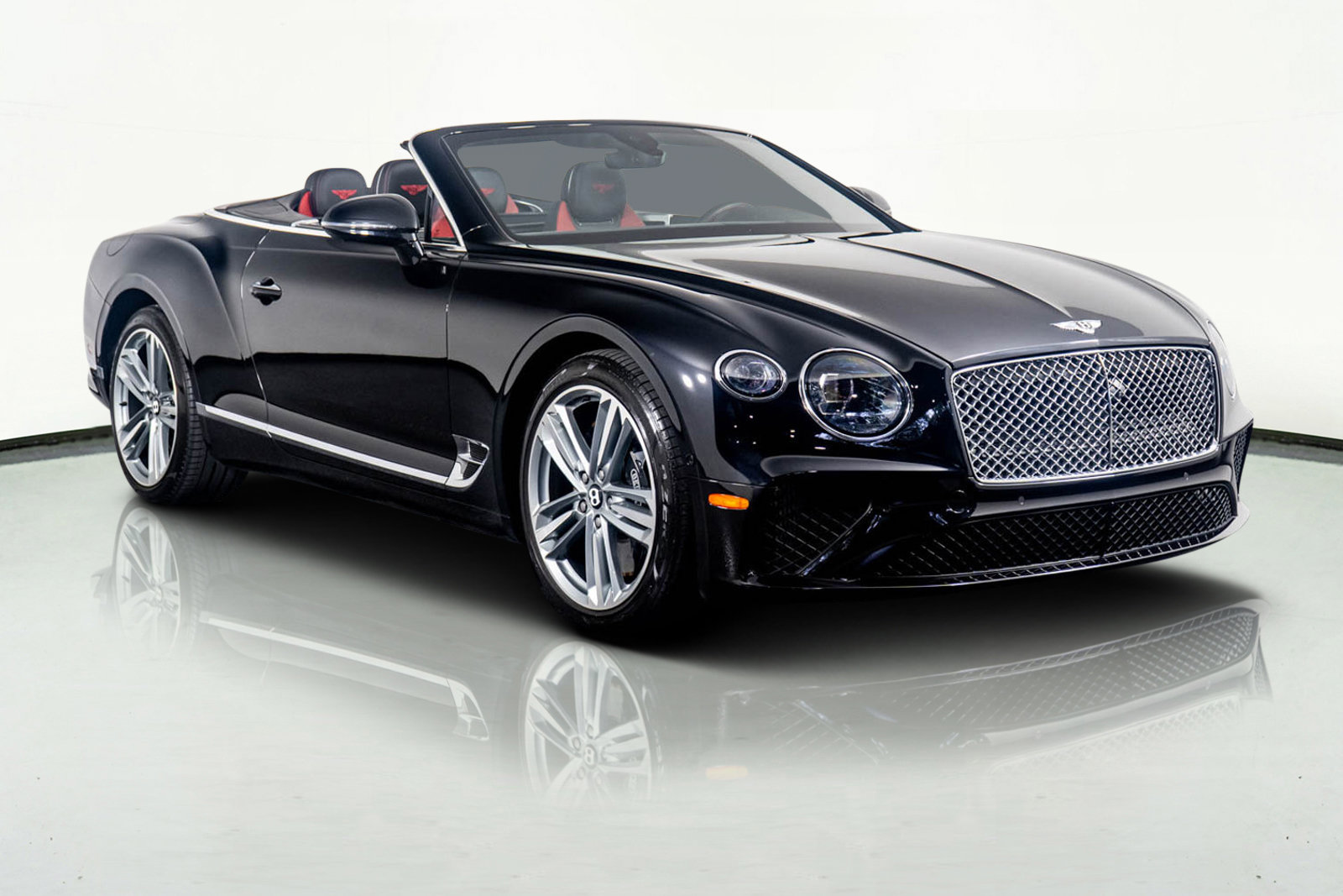 Used 2023 Bentley Continental GT V8 image 6
